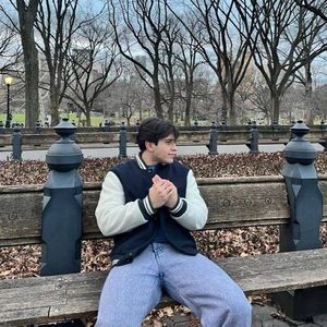 Meet your Posher, Mateo